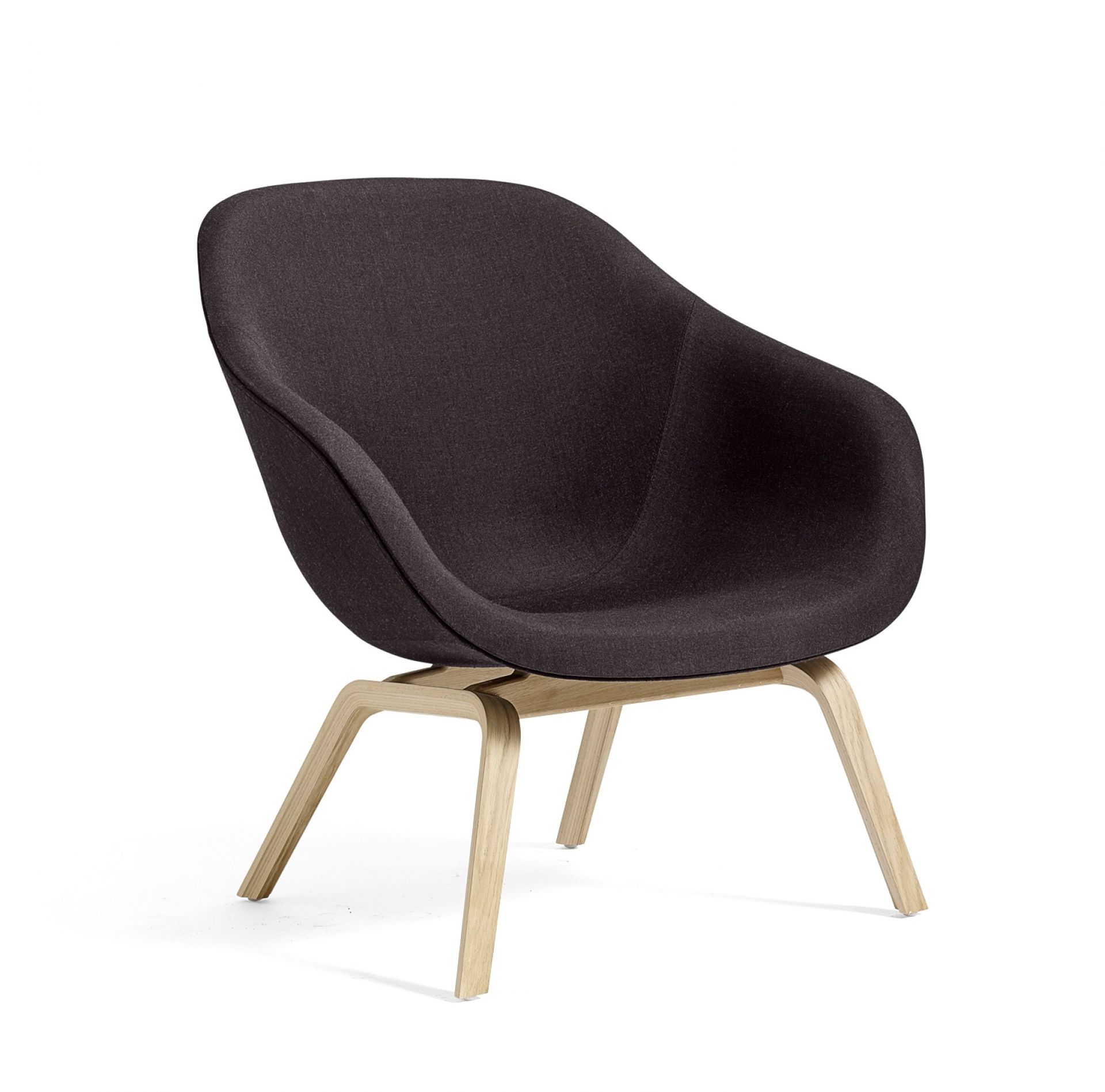 About a Lounge AAL 83 / AAL83 Armchair Hay